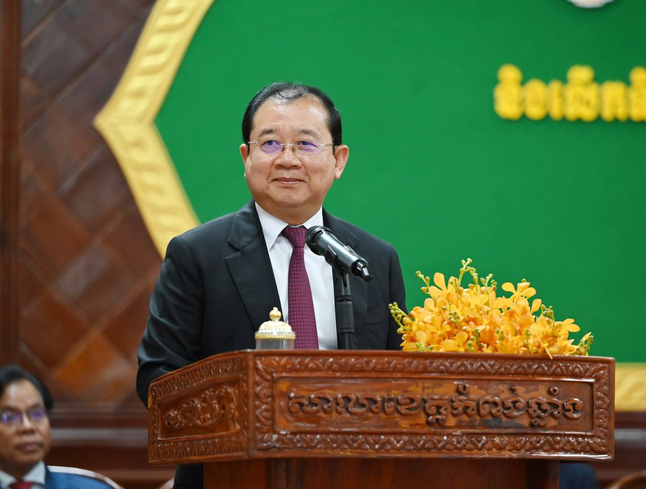 រដ្ឋមន្រ្តីសុខាភិបាល៖ «មិនត្រូវមេីលរំលងចំណុចខ្សោយរបស់ខ្លួនយេីងឡើយ៖ ការទទួលស្គាល់ចំណុចទាំងនោះ គឺជាជំហានឆ្ពោះទៅរកការកែលម្អបានប្រសេីរឡេីង។»