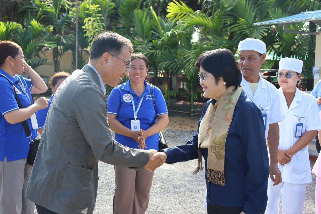 បេសកកម្មជំរុញការអនុវត្ត PHC-BIF គំរូ នៅក្នុងខេត្តបាត់ដំបង
