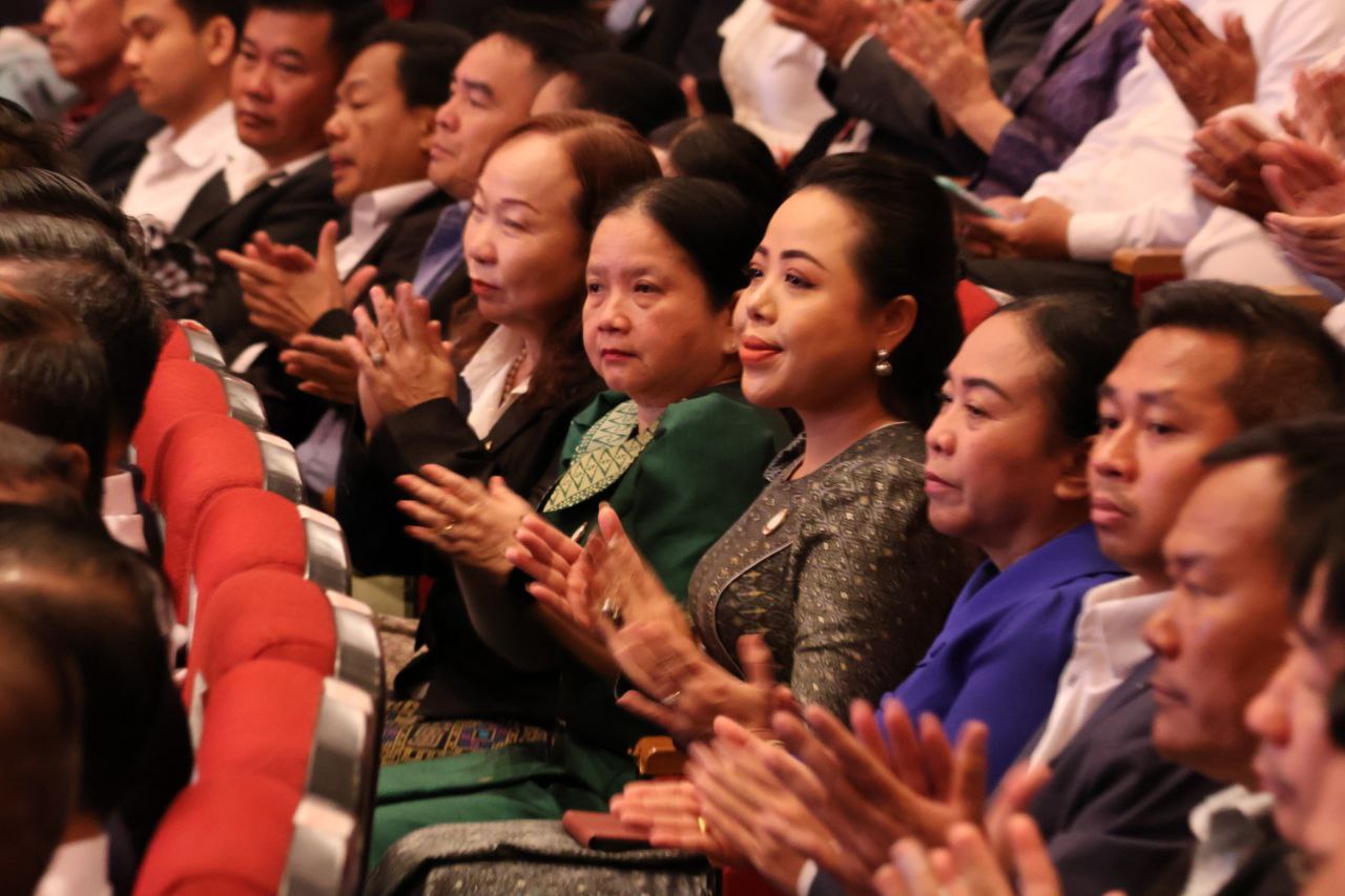 អបអរសាទរ ខួបទី៧៧ ទិវាសិទ្ធិមនុស្សអន្តរជាតិ១០ធ្នូ