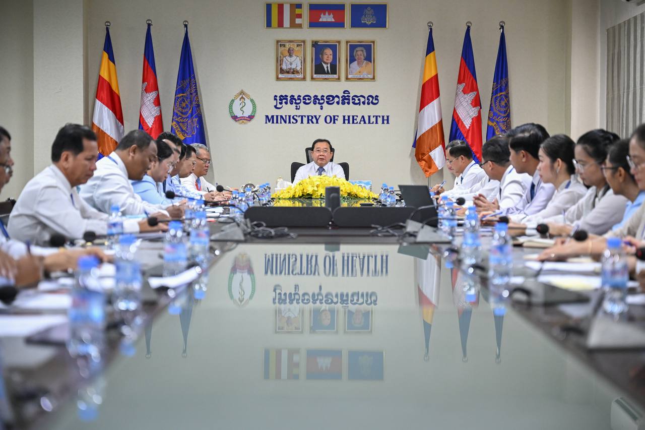 រដ្ឋមន្រ្តីសុខាភិបាល «នាយកដ្ឋាន ត្រូវគិតគូរការងារជាចម្បង ការឆ្លើយតបបន្ទាន់បញ្ហាព្រំដែន និងត្រៀមលក្ខណៈគ្រប់ពេលវេលារាល់ការងារពាក់ព័ន្ធ»