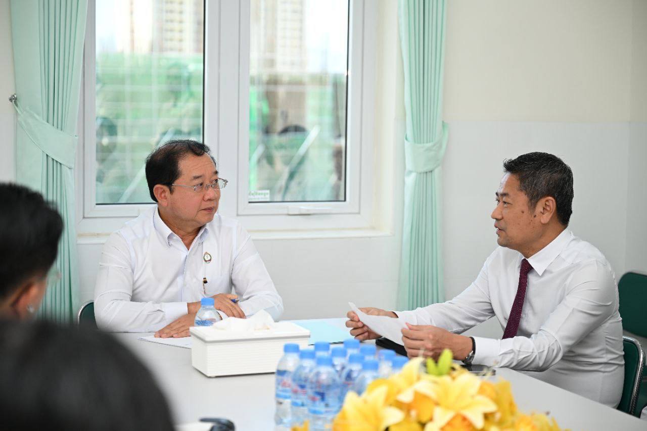 រដ្ឋមន្រ្តីសុខាភិបាល បញ្ជាក់ជាថ្មីនូវការយកចិត្តទុកដាក់ខ្ពស់របស់ក្រសួង ក្នុងការធានាបាននូវការសង្រ្គោះព្យាបាលវីរកងទ័ពជួរមុខរងរបួសទាំងអស់ជាអាទិភាព។