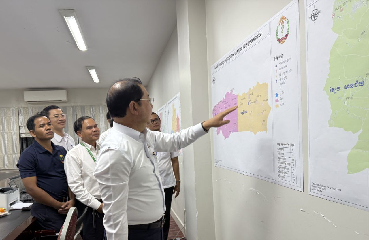 សកម្មភាពក្រុមការងារប្រចាំការរបស់ថ្នាក់ដឹកនាំក្រសួងសុខាភិបាល តាមដានបច្ចុប្បន្នភាពនៃស្ថានភាពសុខាភិបាល និងបន្តជួយគាំទ្រដល់មូលដ្ឋានសុខាភិបាលនៅតាមបន្ទាត់ព្រំដែនកម្ពុជា-ថៃ