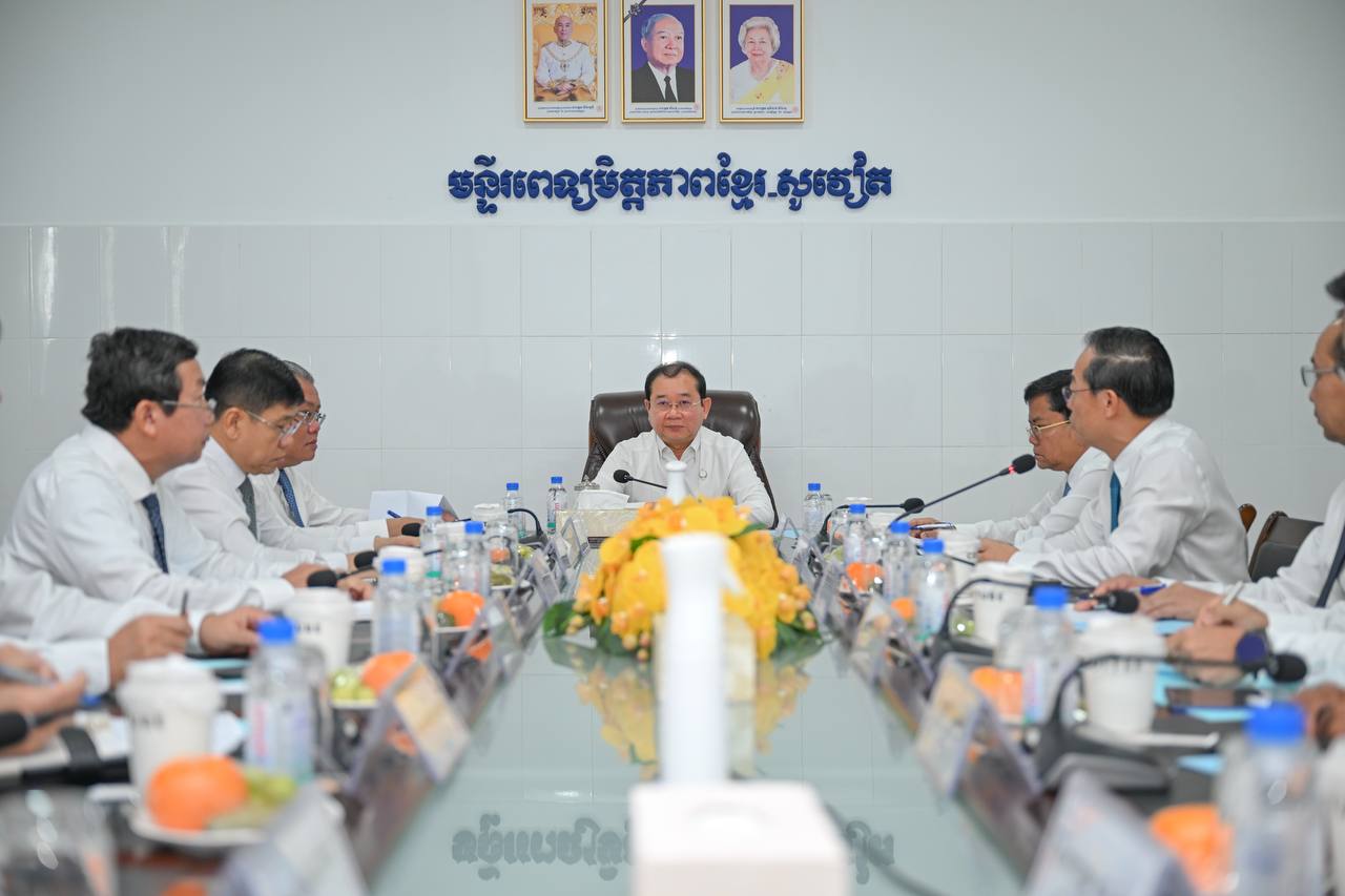 រដ្ឋមន្រ្តីសុខាភិបាល៖ «ជាតិ និងប្រជាជននៅជាមួយកងទ័ពជានិច្ច ឯប្រព័ន្ធសុខាភិបាលទាំងមូលចលនាយ៉ាងពេញទំហឹង ក្នុងការសង្រ្គោះព្យាបាលគ្រប់វីរកងទ័ព»