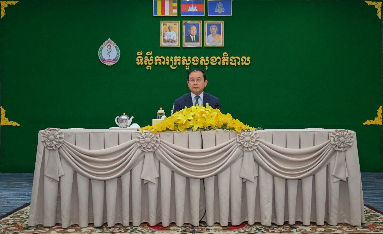 រដ្ឋមន្រ្តីសុខាភិបាល បានផ្តល់ការបូកសរុបការងារសុខាភិបាលសម្រាប់ឆ្នាំ២០២៥ មានលក្ខណៈល្អ និងកំពុងបន្តឈរលើផ្លូវនៃវឌ្ឍនភាពដ៏វិជ្ជមានជាបន្តបន្ទាប់ ពិសេសស្មារតីដ៏រុឹងមាំនៃបុគ្គលិកសុខាភិបាល និងអ្នកដឹកនាំសុខាភិបាលគ្រប់កម្រិត បើទោះជាត្រូវខិតខំប្រឹងប្រែងពុះពារក្នុងកាលៈទេសៈប្រឈម ពីការឈ្លានពានពីភាគីថៃមកលើកម្ពុជា។