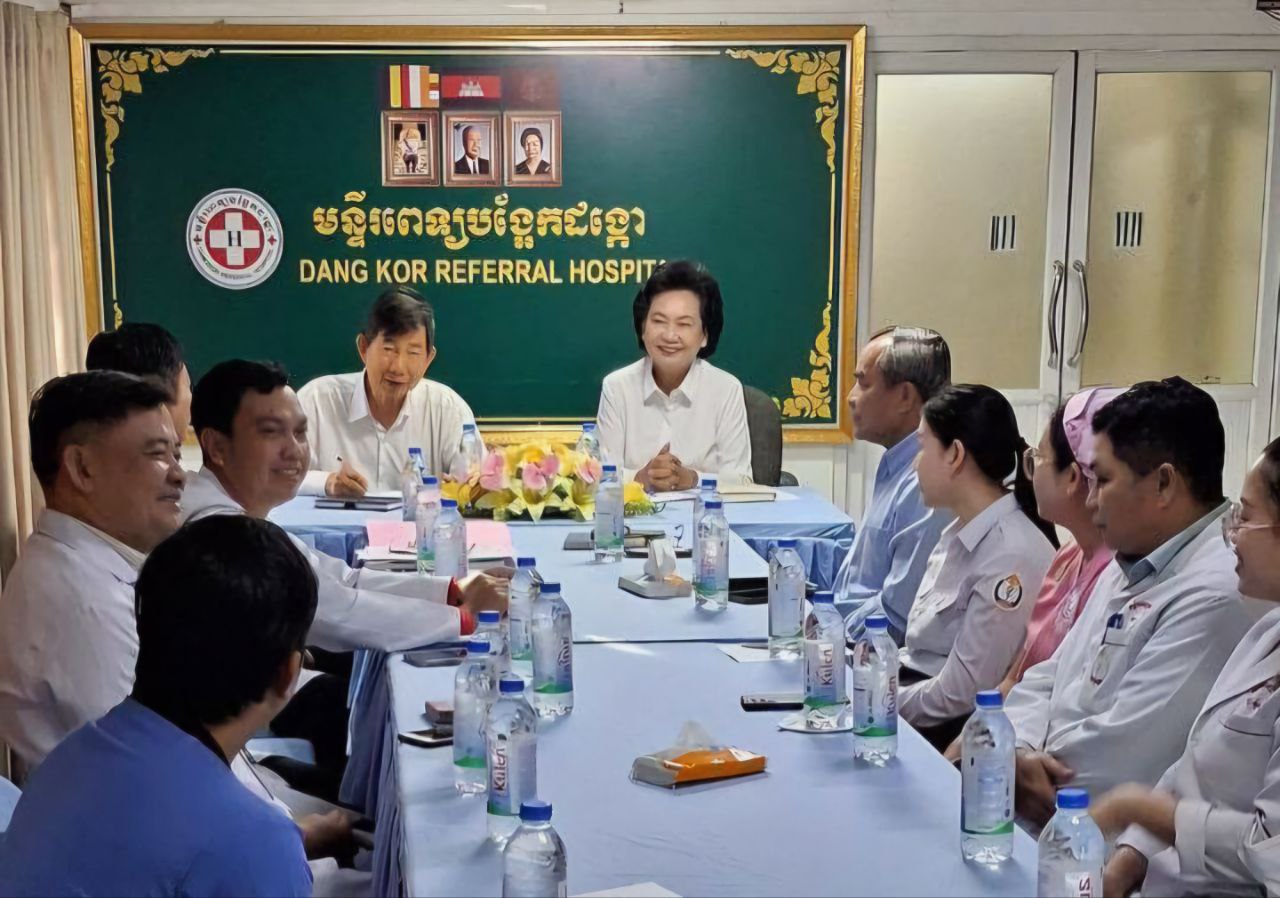 ការចុះពិនិត្យវឌ្ឍនភាពការងារ និង ពង្រឹងគុណភាព នៃការបម្រើសេវាសុខាភិបាល នៅមន្ទីរពេទ្យបង្អែកដង្កោរ