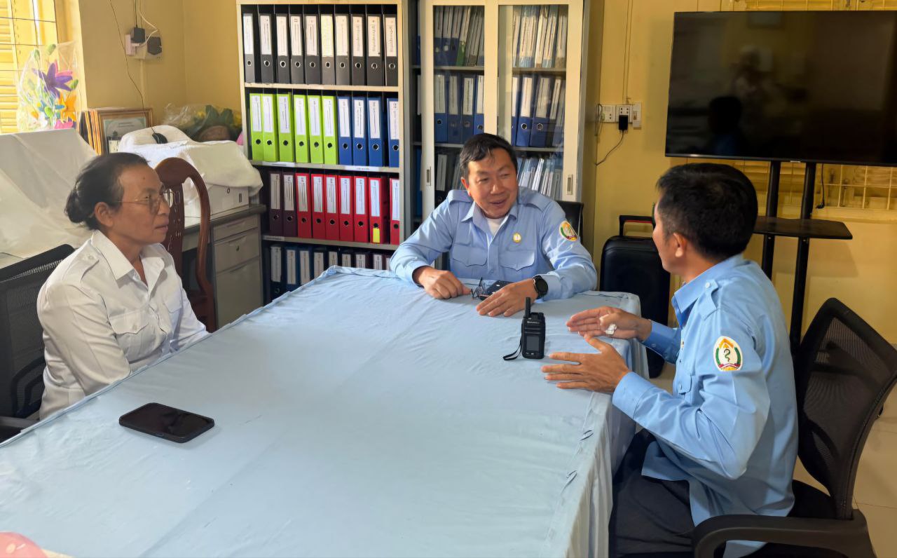 ការចុះពិនិត្យសេវាសុខាភិបាល នៅតាមមន្ទីរពេទ្យបង្អែកខេត្ត ស្រុក និងមណ្ឌលសុវត្ថិភាពជនភៀសសឹក ក្នុងខេត្តពោធិ៍សាត់