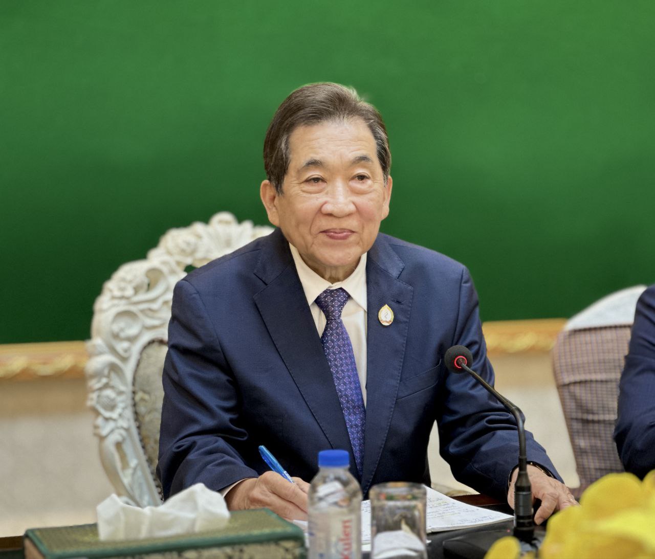 ពិធីជួបសំណេះសំណាលជាមួយសាស្ត្រាចារ្យ នៃសាកលវិទ្យាល័យ ណាហ្គូយ៉ា ប្រទេសជប៉ុន