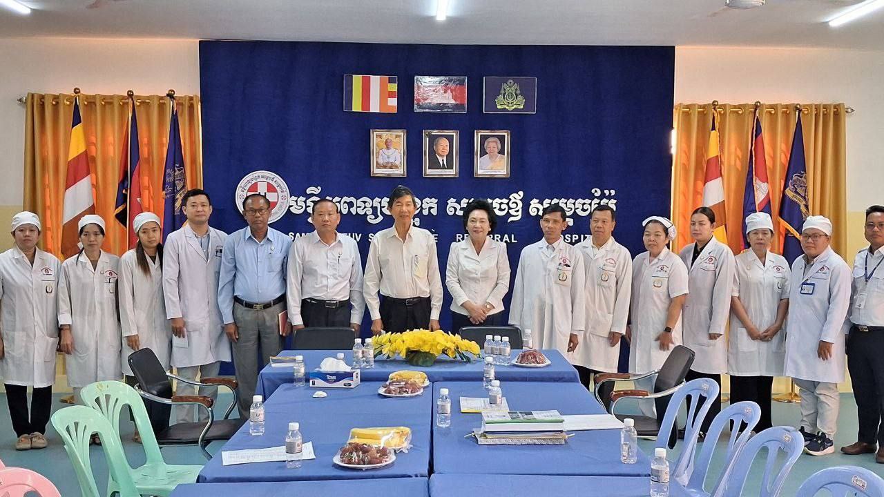 ការចុះពិនិត្យវឌ្ឍនភាពការងារ និង ពង្រឹងគុណភាព នៃការបម្រើសេវាសុខាភិបាល នៅមន្ទីរពេទ្យបង្អែករាជធានីភ្នំពេញ