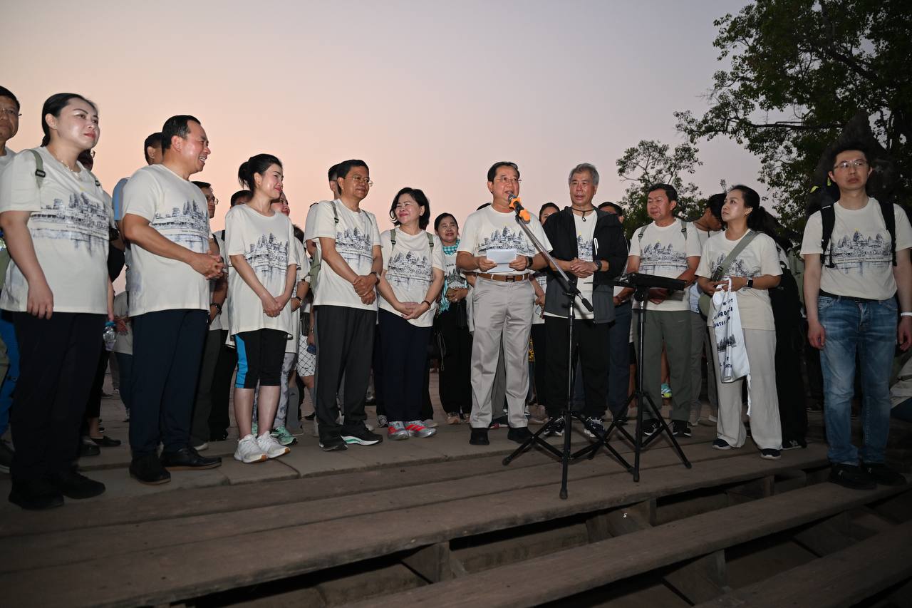 «ដើរដើម្បីស្នាមញញឹម (Walk for a Smile) ជាព្រឹត្តិការណ៍បង្ហាញពីក្តីមេត្តា ករុណា ការយកចិត្តទុក និងក្តីសង្ឃឹម សម្រាប់កុមារ ដោយផ្សារភ្ជាប់ជាមួយទេសចរណ៍»