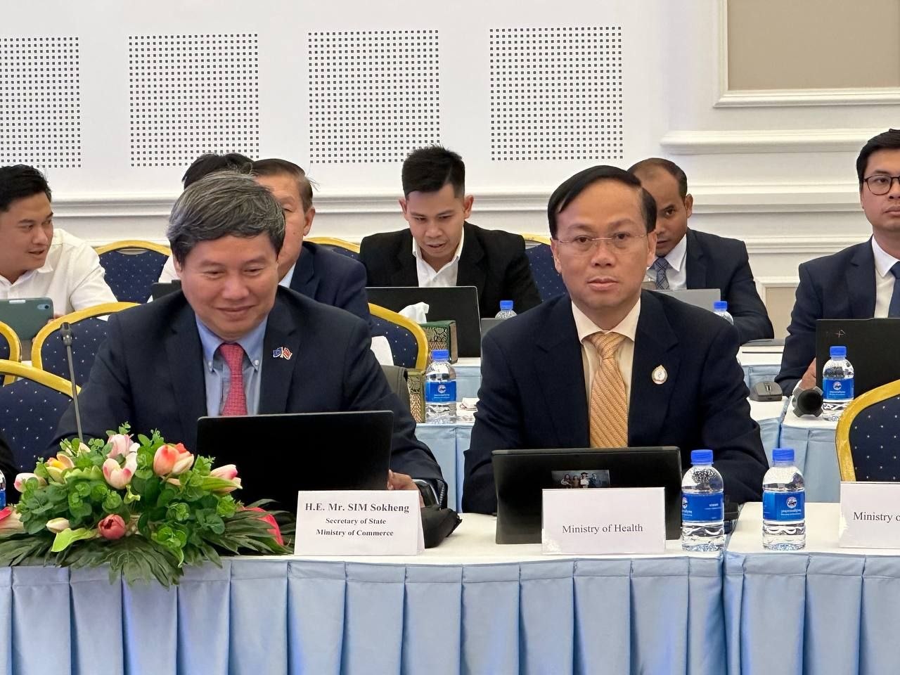 កិច្ចប្រជុំអនុក្រុមពាណិជ្ជកម្ម និងវិនិយោគ លើកទី១៣ រវាងកម្ពុជា-សហភាពអឺរ៉ុប 13th Meeting of Subgroup on Trade and Investment between Cambodia and European Union