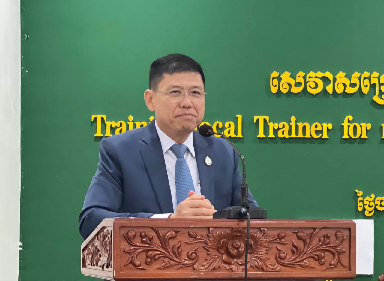 ពិធីបើកវគ្គបណ្តុះបណ្តាលគ្រូបង្គោល ស្តីពីសេវាសង្គ្រោះបឋម សង្គ្រោះបន្ទាន់ និងនីតិវិធីស្តង់ដាប្រព័ន្ធបញ្ជូនអ្នកជំងឺ