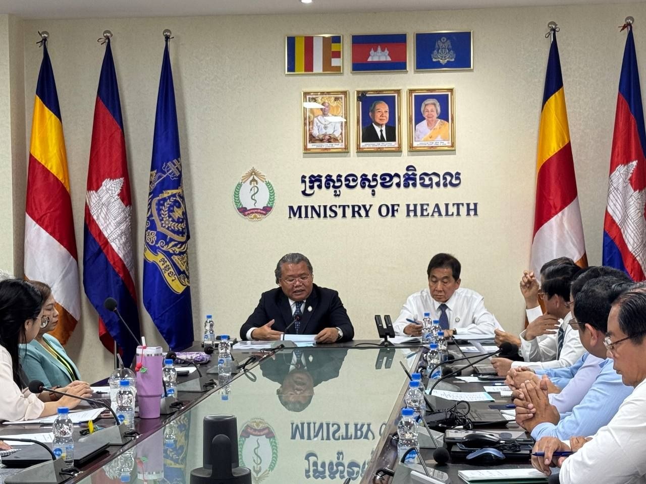 កិច្ចប្រជុំគណៈកម្មការប្រតិបត្តិ នៃគណៈកម្មាធិការទទួលស្គាល់គុណភាពសេវាថែទាំព្យាបាល នៃក្រសួងសុខាភិបាល (គ.ទ.គ.ស.)