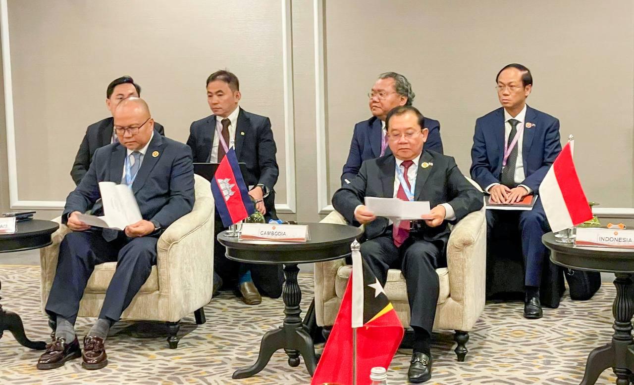 The 17th ASEAN Health Ministers Meeting (AHMM) Retreat