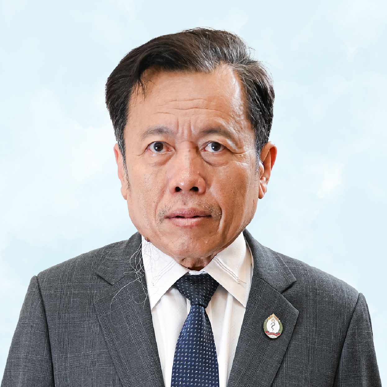 ម៉ី សំបូរ