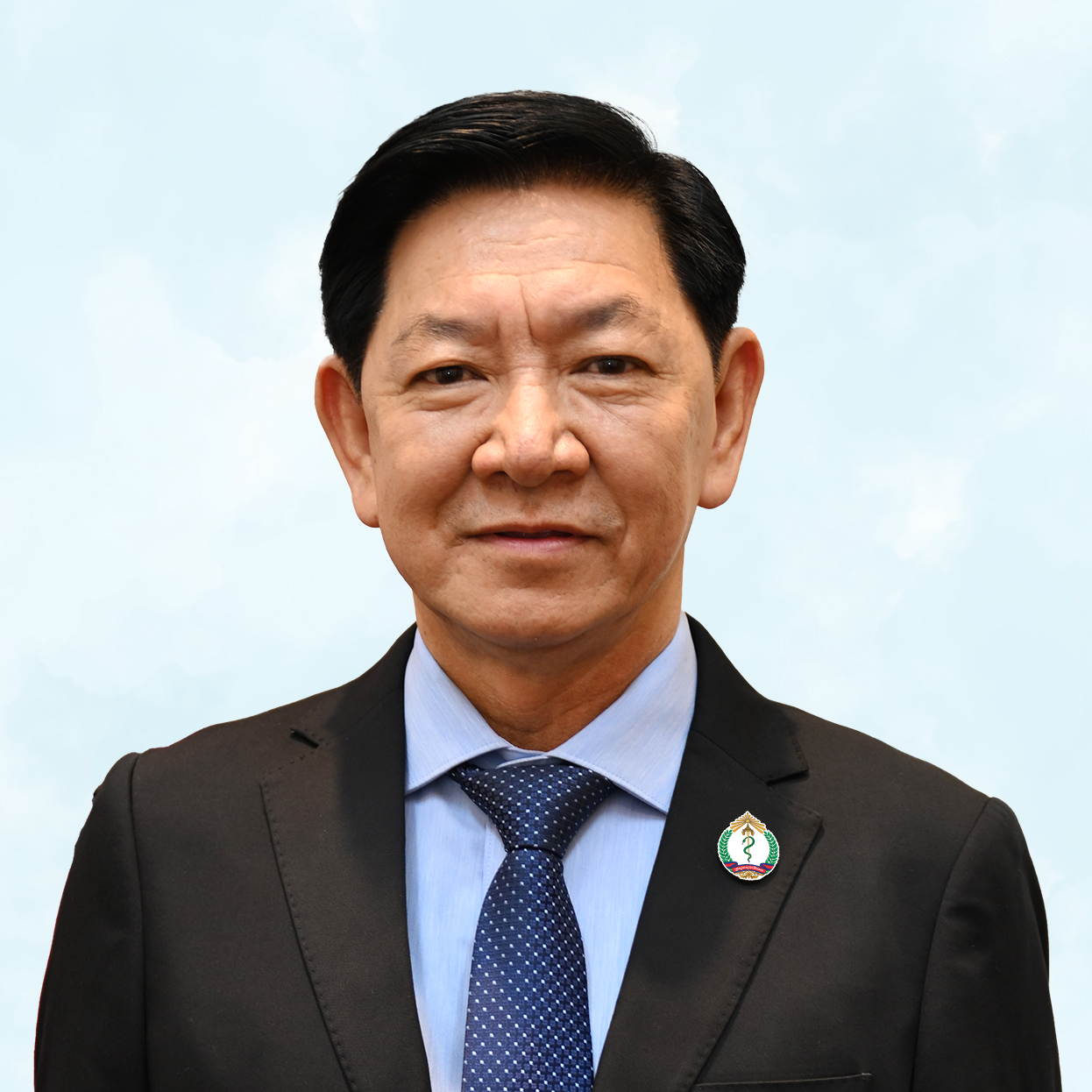 លី ឈួង